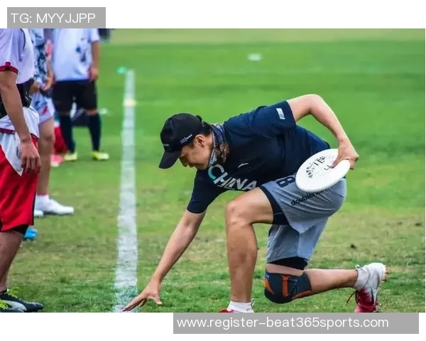 探索杭州飞盘队的速度与激情揭开运动飞盘的魅力与挑战